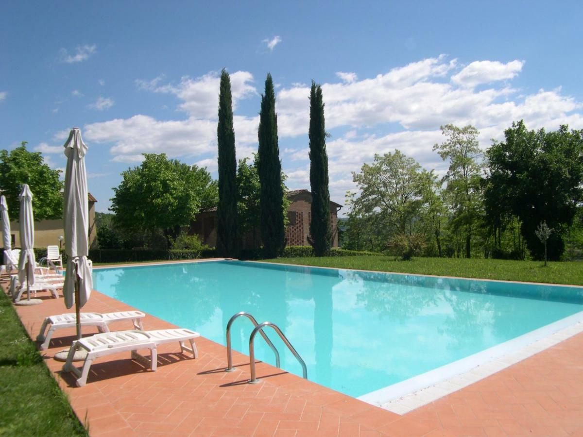 Appartamenti Avanella A 150 Mt Dalla Piscina 150 Mt From Swimming Pool Certaldo Exterior foto
