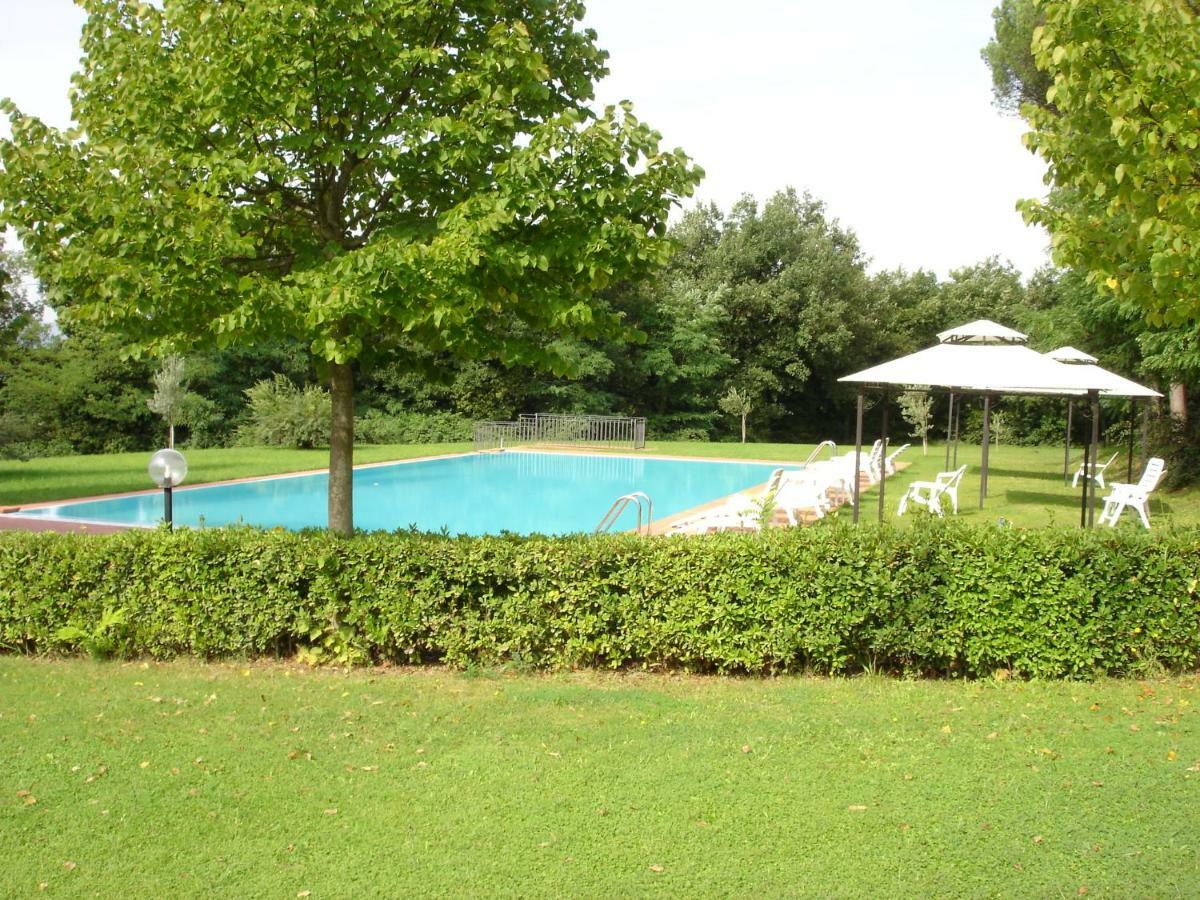 Appartamenti Avanella A 150 Mt Dalla Piscina 150 Mt From Swimming Pool Certaldo Exterior foto